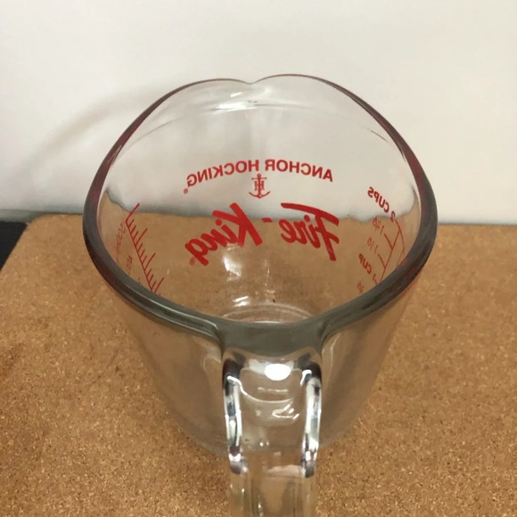 Anchor Hocking Fire King Glass Measuring Cup Clear Holds 2 Cups - Picture 4 of 6